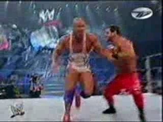Rey mysterio vs kurt angle vs chris benoit - summer slam
