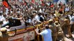Cauvery Row : Protesters in Mandya block Mysuru-Bengaluru highway | Oneindia News