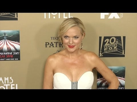 Elaine Hendrix // American Horror Story HOTEL Premiere Red Carpet Arrivals