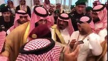 شاهد ردة فعل الأمير محمد بن سلمان تجاه أحد حراسه