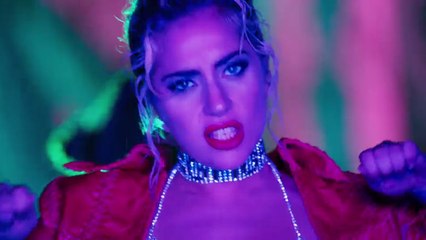 Lady Gaga - John Wayne