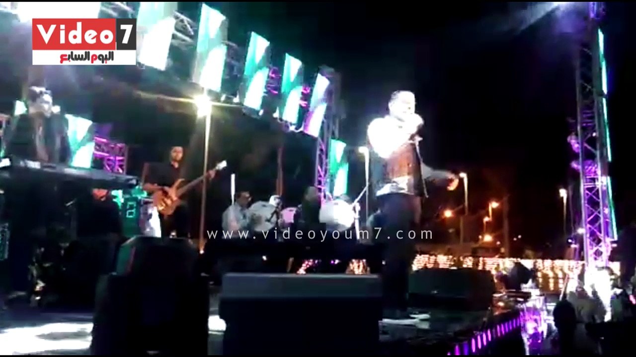 دياب يشعل حفل الربيع فى التجمع الخامس بأجمل أغانيه