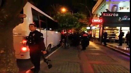 Referandum sonucuna itiraza polis müdahalesi 14 gözaltı