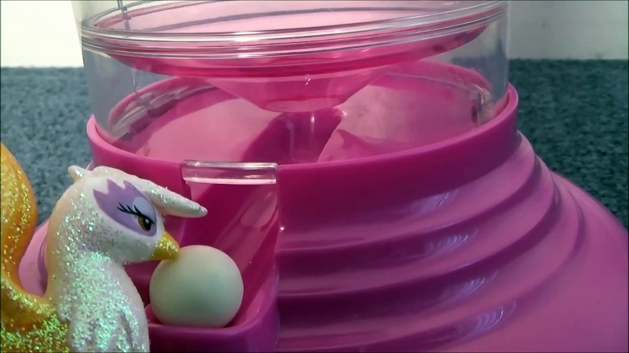 MLP ❤ Hello Kitty Gumball Machine Action 'Mesmerizing' My Little Pony Gum-6uMu