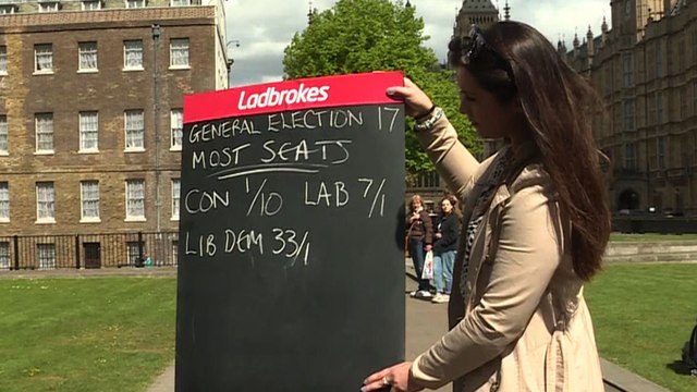 Theresa May appelle à des législatives anticipées le 8 juin