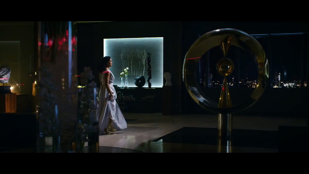 Boots : No7 Age-Defying Serums avec Amanda Foster