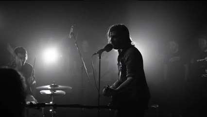 Welshly Arms - Legendary (Live)