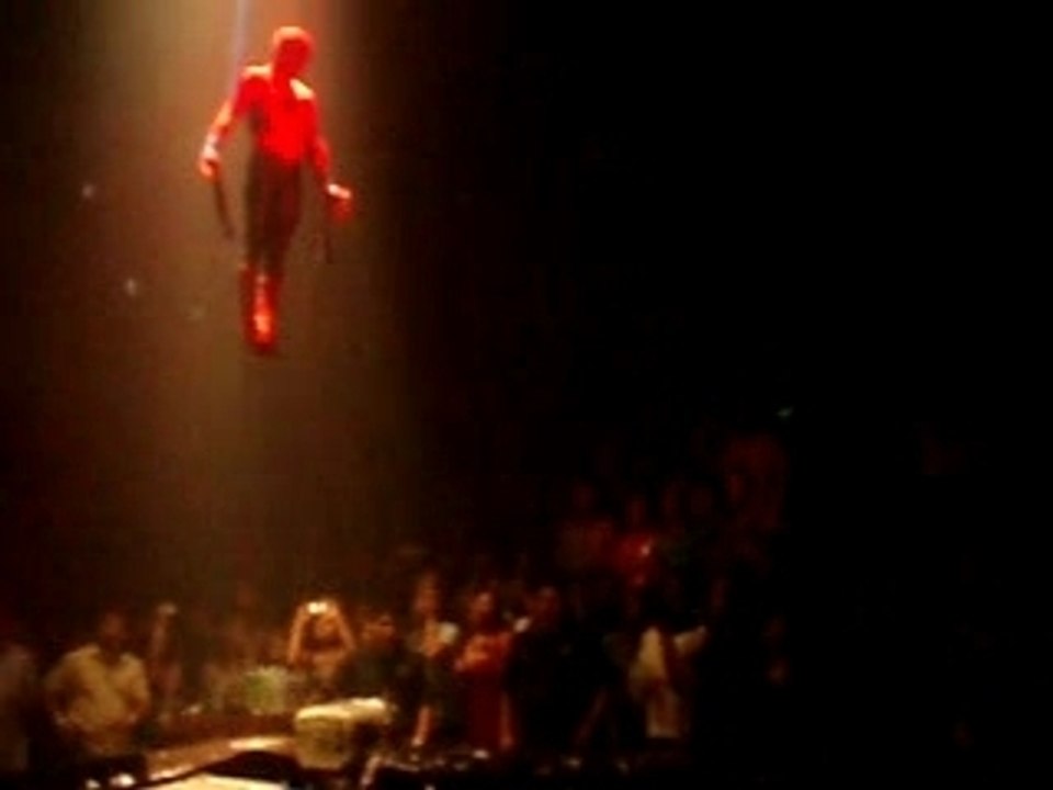 Spiderman au coco bongo partie 1 - Cancun