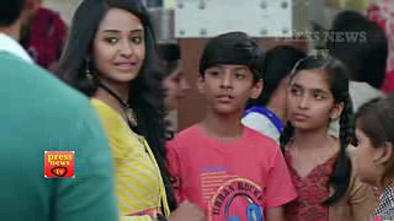 Ek Aastha Aisi Bhi - 18th April 2017 - Latest Upcoming Updates - Starplus Today News