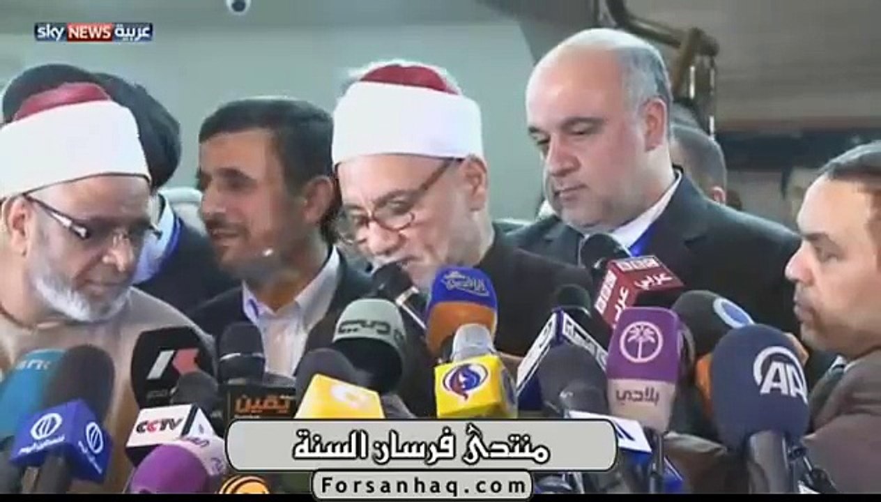 نجاد يقول لم نتفق على منع سب الصحابة