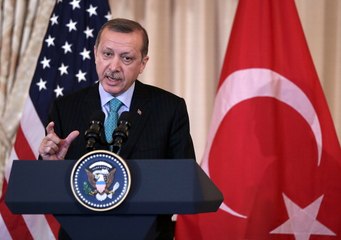 Trump calls to congratulate Turkey's Erdogan on referendum