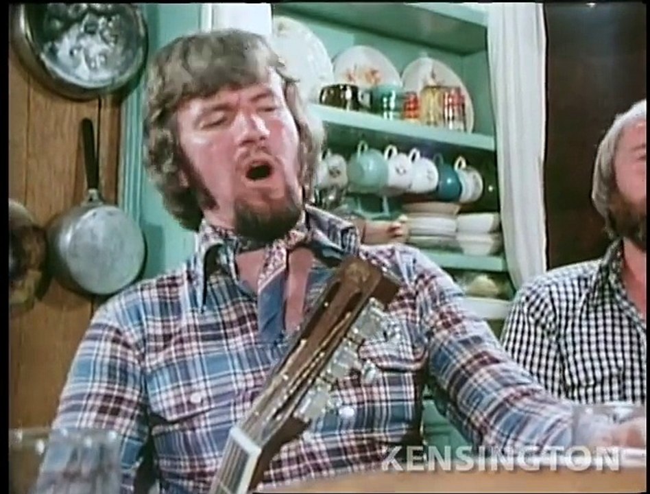 Stan Rogers sings "Barrett's Privateers" in One Warm Line documentary