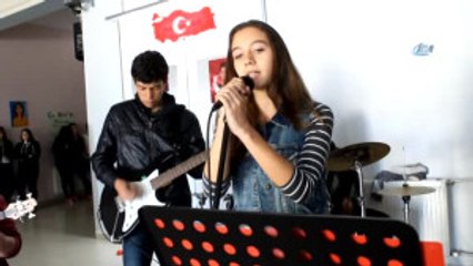 Cunda Mtal'de Tubitak Bilim Fuarı Açılışına İlgi Yoğun Oldu