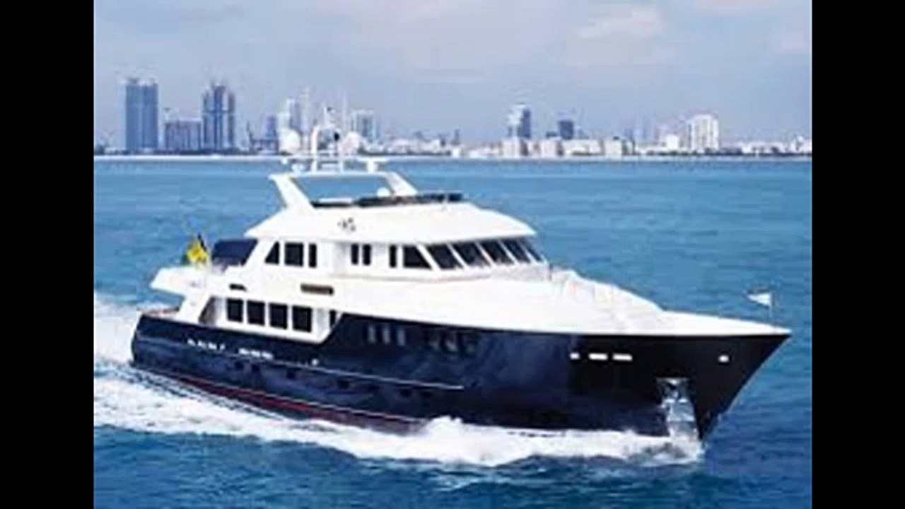 Types of Miami Yacht Charter
