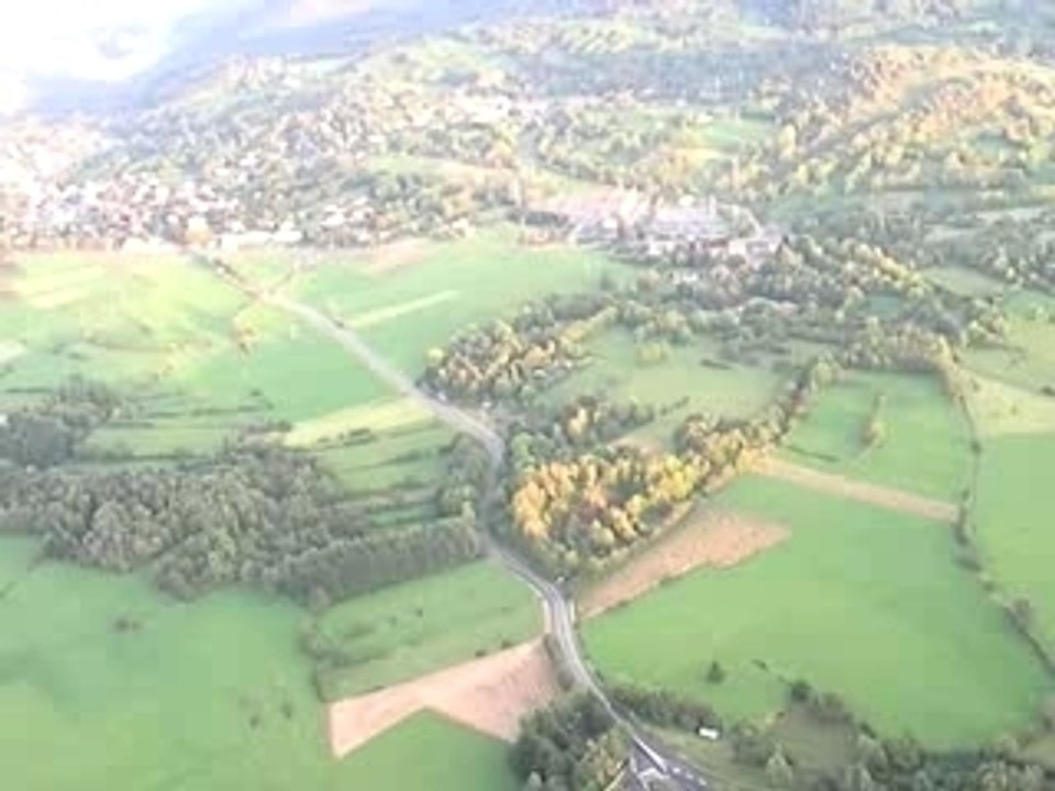 Merlin en parapente au sommet du Puy de Dôme