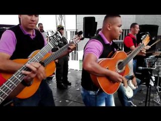Los Milagrosos De San Pedro-Intro Concierto Hispania