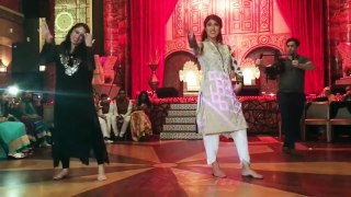 2017 Pakistani Mehndi Dance On Ambersariya Gal Ban Gayi High Heels