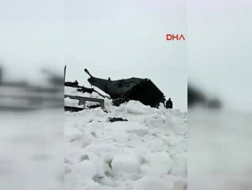 TUNCELİ HELİKOPTER ENKAZINA ULAŞILDI