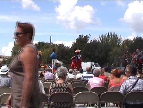 Ballet Folklorico Fiesta Méxicana. 1- Jeux Santons. Saintes 2013