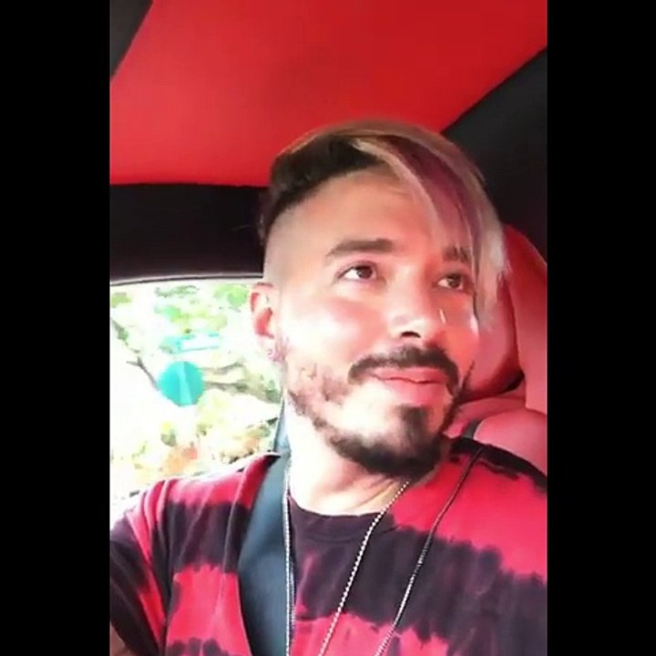 J Balvin se le lleva el carro a Nicky Jam