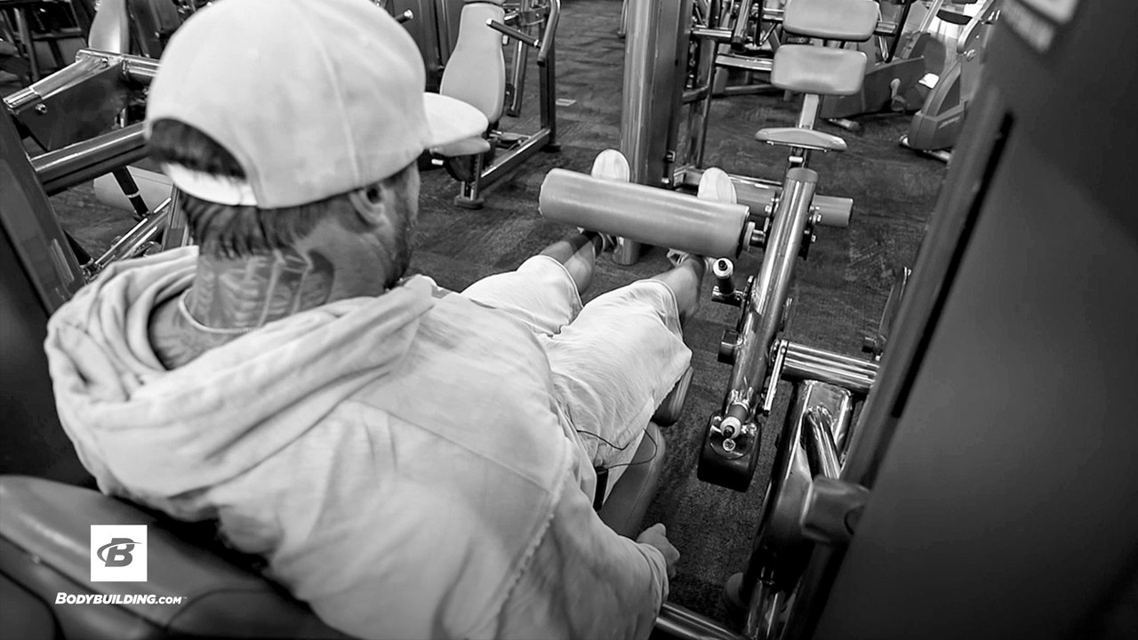 Quads, Lower Abs & Calves Workout | Day 1 | Kris Gethin's 8-Week Hardcore Training Program