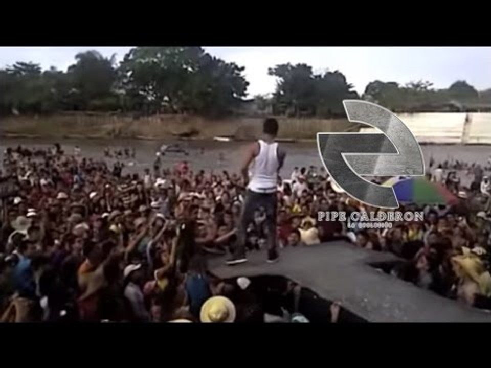 Pipe Calderón - Cabuyaro (Concierto Colombia 2011) ®