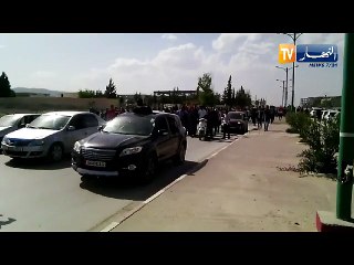 جنازة شاب مقتول تتحول إلى مسيرة حاشدة في شوارع تبسة