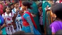 Village girls saadi dance - गावं की लडकियों का शादी में जोरदार डांस Moin djtv