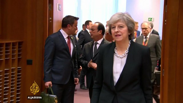UK: Theresa May announces plans for June snap election