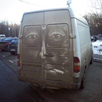 Kirli Otomobilleri Sanat Eserine Dönüştüren Ressam: Nikita Golubev