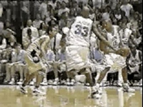 Vince Carter dunk on Duncan North Carolina