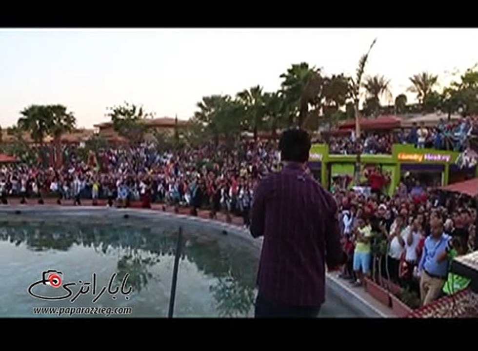 أحمد جمال يصالح رجل على زوجته أثناء حفله بـ"وادي دجله"