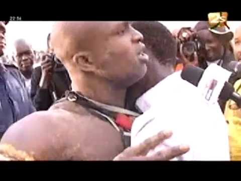 Modou Lo deçu refuse de parler à Balla Gaye 2 - Bantamba - 07 Août 2012 (Archive)