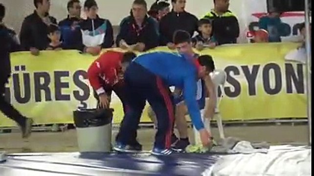 13-15 Yaş Grekoromen Türkiye Güreş Şampiyonası