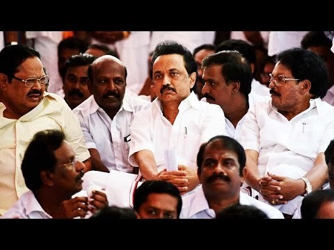 DMK MLAs held mock assembly, speaker refuses to reconsider suspension |Oneindia News