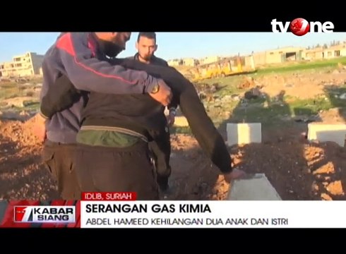 Suasana Haru Pemakaman Anak Korban Serangan Gas Suriah