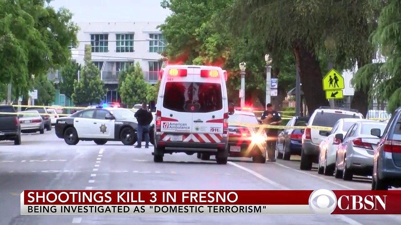 Californie: Un homme ouvre le feu en criant "Allah Akbar" et tue 3 hommes blancs au hasard avant d'être arrêté