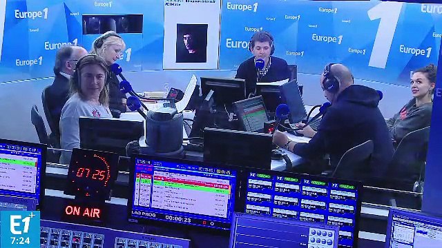 Dominique Besnehard : Dans 10 % cette année, y'a une pluie de stars. Le festival de Cannes, à côté, c'est un télé-crochet en Corée du Nord !