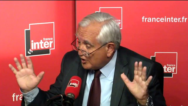 Jean-Pierre Raffarin : Ne méprisons pas l'expérience, je crois que c'est trop tôt pour Emmanuel Macron aujourd'hui.