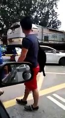 Viral - Parking tak betul Kereta Honda kena langgar keretapi di Stesen KTM Jeti Pulau Ketam