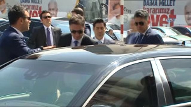 Başbakan Binali Yıldırım: Bu Anayasa Değişikliğinin Üç Maddesi Hemen Yürürlüğe Giriyor.
