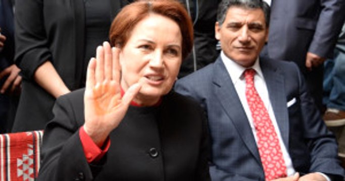 Meral Akşener'den Yeni Parti Açıklaması: Böyle Bir Çalışmamız Yoktur