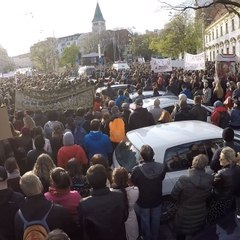 Thousands Join Anti-Corruption Protest in Bratislava