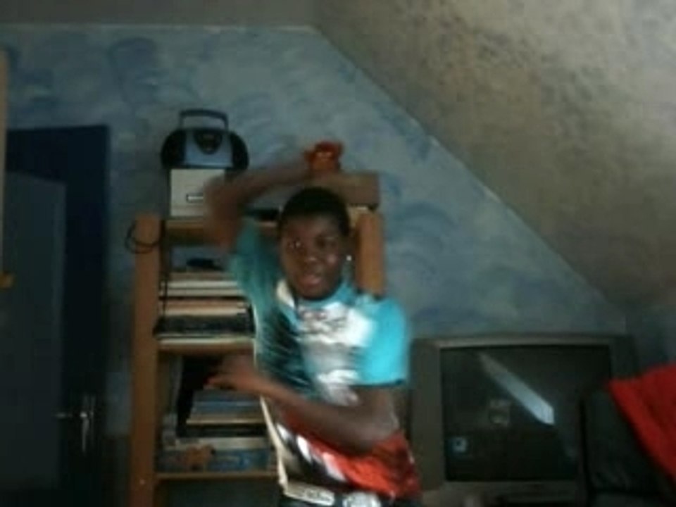 huges mat rom's battle tektonik