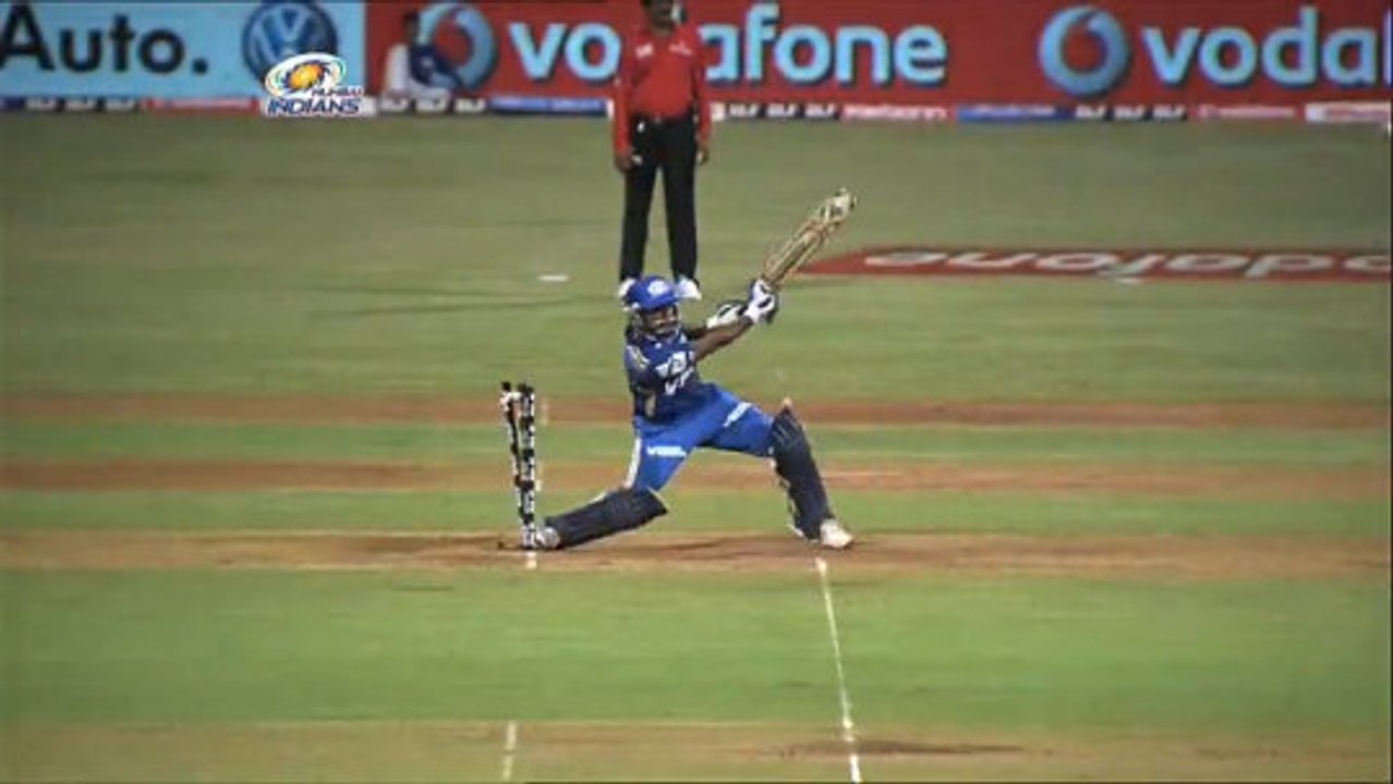 TOP 5 Hit Wickets in cricket history funny moments In Cricket History..