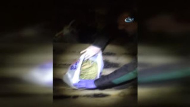 Polis O' Mahallede Uyuşturucu Tacirlerine Göz Açtırmıyor