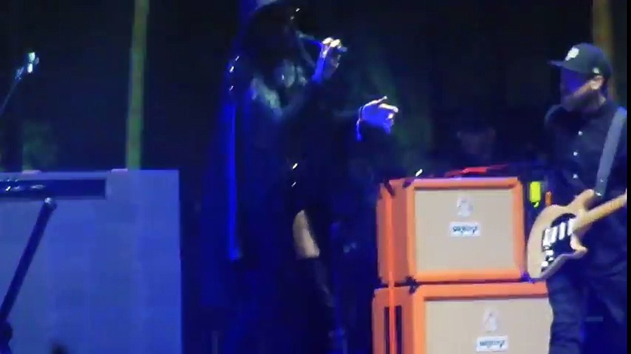 Phantogram live -Same Old Blues- @ Coachella Outdoor Stage April 14, 2017