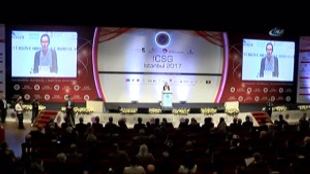 Çevre ve Şehircilik Bakanı Mehmet Özhaseki: (Belediye Başkanlarına) İki Sloganın Arkasına Saklanıp...