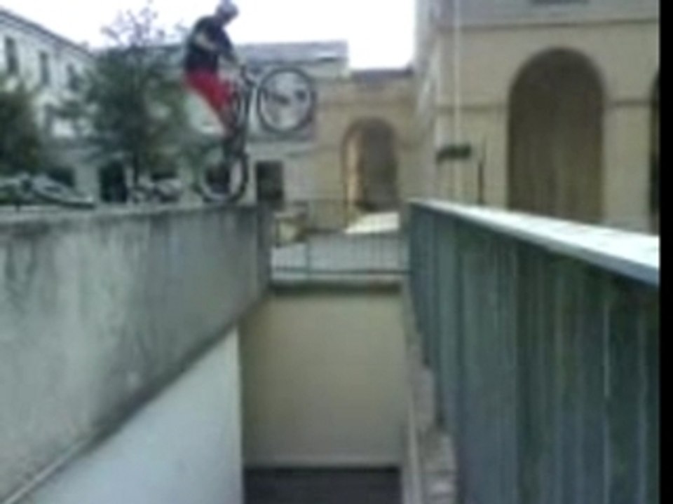 tel julien