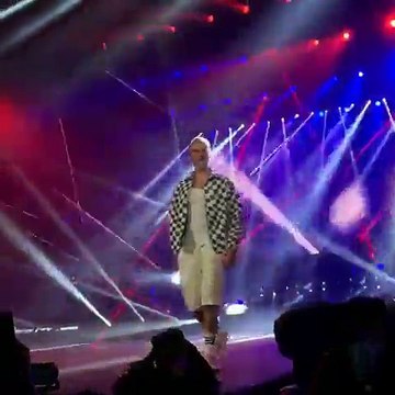 Justin Bieber Performs 'Despacito' Live & Proves He Actually CAN Sing In Spanish Watch